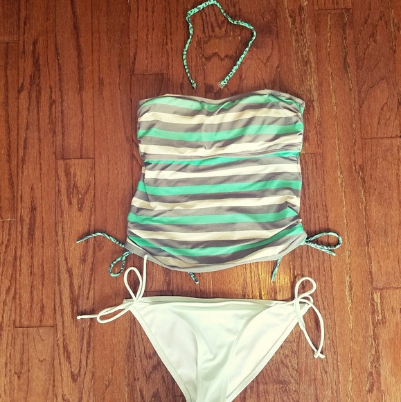 Other - SALE!! 3 for $10! Bandeau Swimsuit